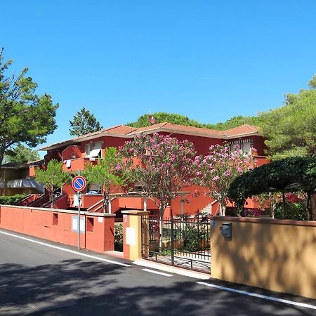 Appartamenti Campeggio Del Forte Marina Di Bibbona Exterior photo